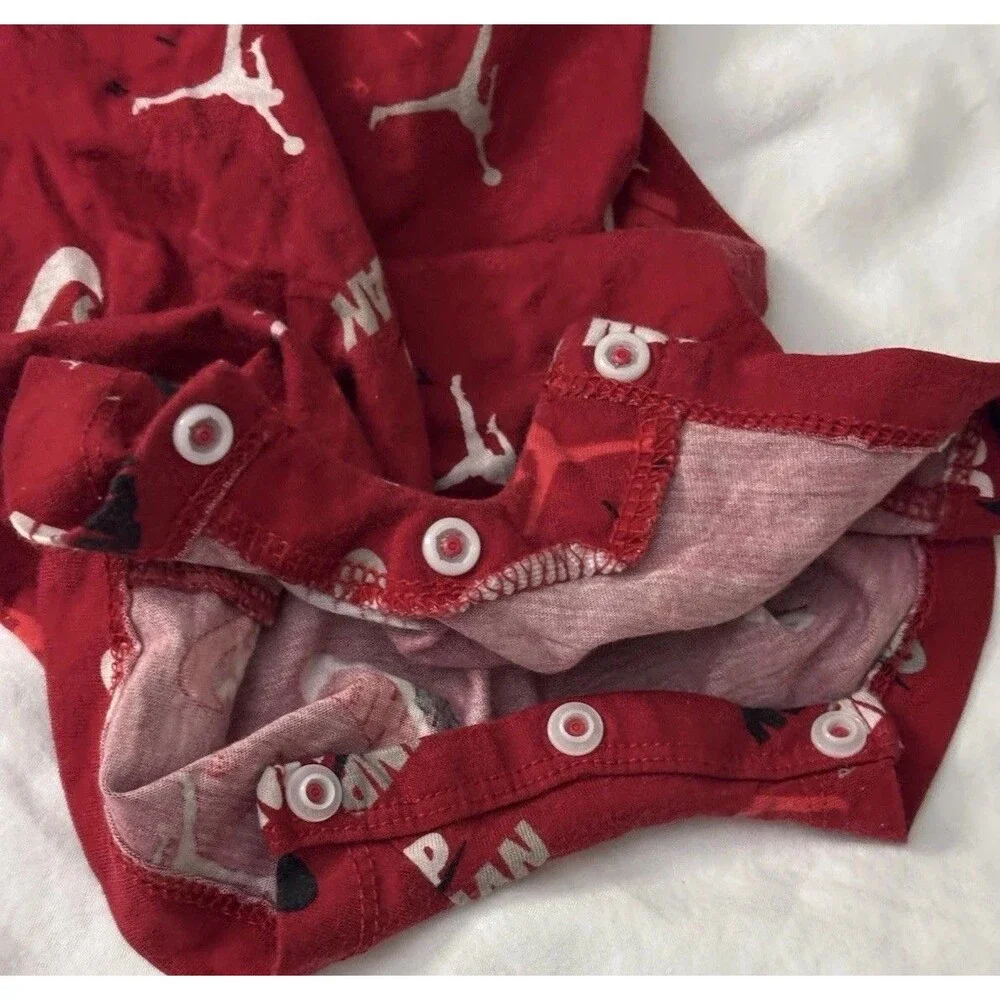 Nike Air Jordan Jumpman‎ baby boy romper 0-3 Months